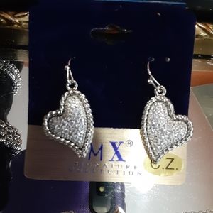 Cubic zirconia heart earrings